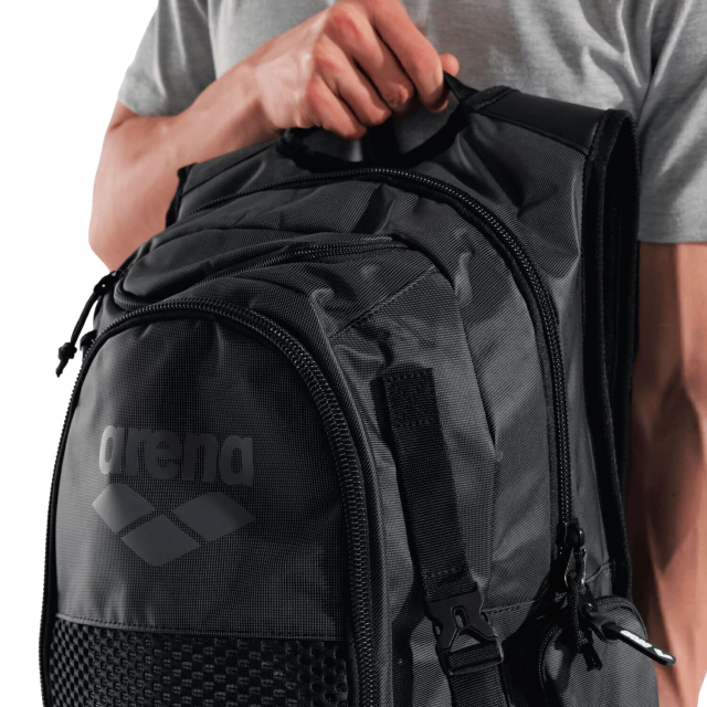 MOCHILA ARENA ALL SET 45 LITROS NEGRO - Imagen 4