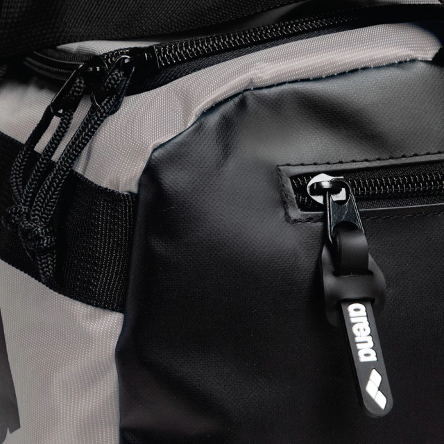 BOLSO ARENA ALL SET DUFFLE 40 LITROS GRIS - Imagen 7